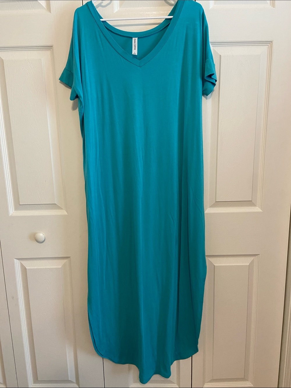 Zenana Outfitters Women’s Teal V-Neck Casual Dress